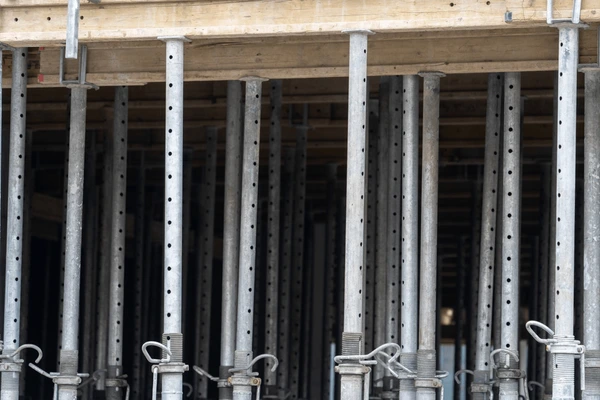 telescopic-steel-support-bars-acrow-600nw-2179078185